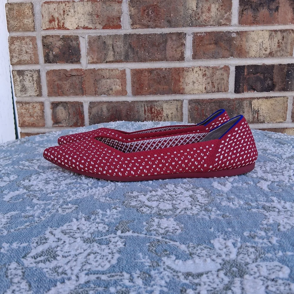 😍 NEW  Rothy's Retired Red Apple Honeycomb In Point Knit Flats. Sz.9 W - Picture 6 of 10